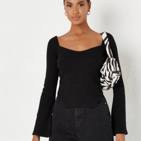 Misguided Asymmetric Milkmaid Top - Picture 1 of 4